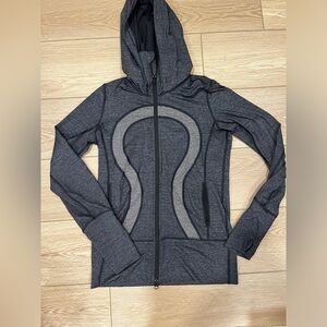 lululemon Triumph Hoodie